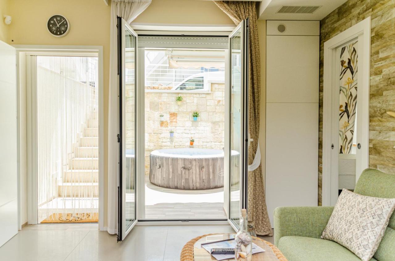 Villa Apulialux Little Jem W Jacuzzi / 180 Steps From Sea à Polignano a Mare Extérieur photo